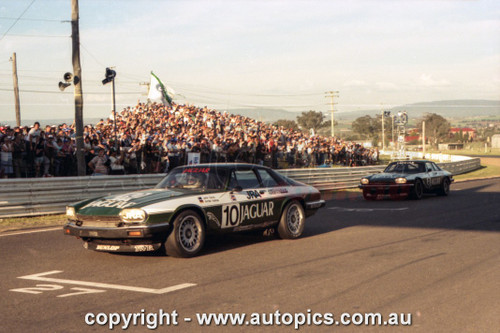 85BA10LR7007 - John Goss & Armin Hahne, James Hardie 1000, Bathurst, 1985, Jaguar XJ-S - Photographer Lance J Ruting