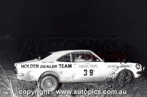 70RA06LR2504 - John Keran & Roger Bonhome, Holden Monaro GTS 350 - Ampol Trial Rally, Around Australia, 1970 - Photographer Lance J Ruting