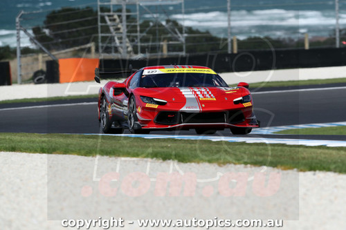 26SS05JS2513 -  International  Ferrari Challenge, Trofeo Pirelli Australia - Shannons SpeedSeries, LIQUI MOLY GT Festival, The Bend Motorsport Park, 2026 - Photographer James Smith
