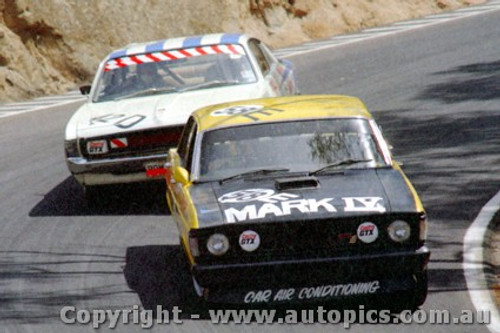 71788  -  B. Morris / R. Morris  Ford Falcon XY GTHO Phase 3 & D. Chivas / G. Moore  Charger E38   Bathurst  1971 - Photographer Jeff Nield