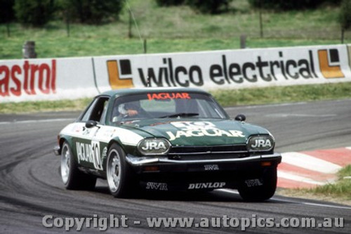 85746  - Hahne / Goss  -  Bathurst 1985 - Jaguar XJS