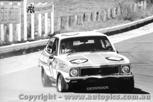 73739 - Grice / Murray   Holden Torana XU1 -  Bathurst 1973