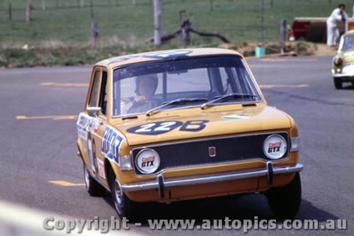 70775 - R. Forbes / P. Finlayr Fiat 128  -   Bathurst  1970 - Photographer Jeff Nield