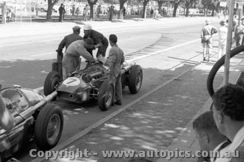 56503 - Front Car -  Jean Behra Car #7 Stirling Moss - Maserati 250F - Australian Grand Prix, Albert Park 1956