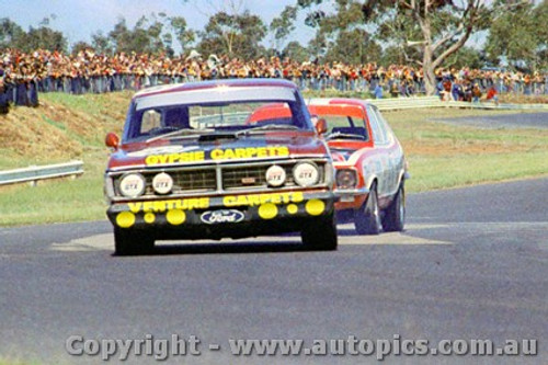 72192 - T. Meehan Ford Falcon GTHO Phase 3 - Sandown  9th September 1972