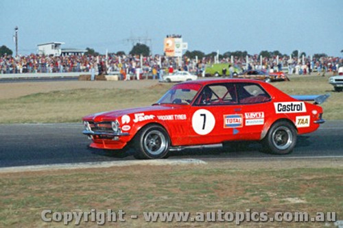 72203 - John Harvey Holden Torana  Repco V8 - Calder  1972