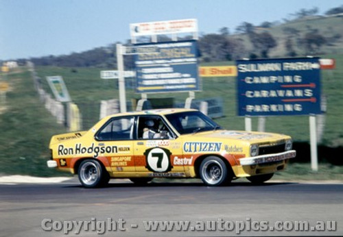 75792  -  R. Morris / F. Gardner  -  Bathurst 1975 -2nd Outright  Torana L34 SLR5000