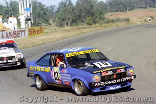 78027 - Forbes / Bartlett  Holden Torana A9X - Oran Park 4th June 1978