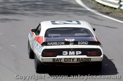 77762  -  C. Bond / A. Hamilton  -  Bathurst 1977 - 2nd Outright - Ford Falcon XC- Photographer Richard Austin