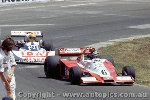 79627 - D. Kennedy Wolf Cosworth WR3 / W. Prejawa - March 76B BDA - Oran Park 25th Feb. 1979 - Photographer Richard Austin