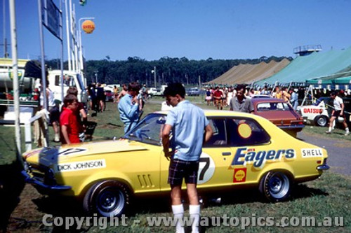 71201 - Dick Johnson - Holden Torana GTR -  Lakeside 1971  - Photographer John Heselwood