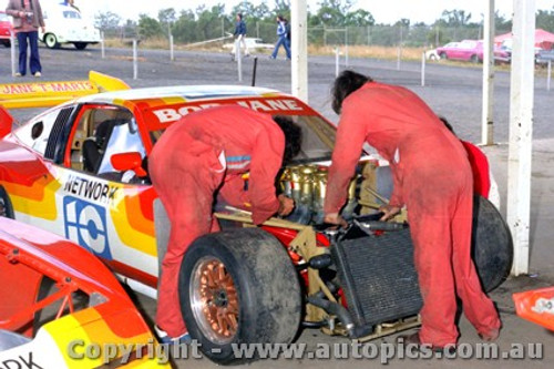 81032 - B. Jane Chev Monza  Oran Park  21st June 1981 - Photographer Lance Ruting