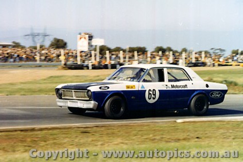 73127  -  Jeff Groves Ford Falcon - Calder 12th August 1973 - Photographer  Peter D Abbs