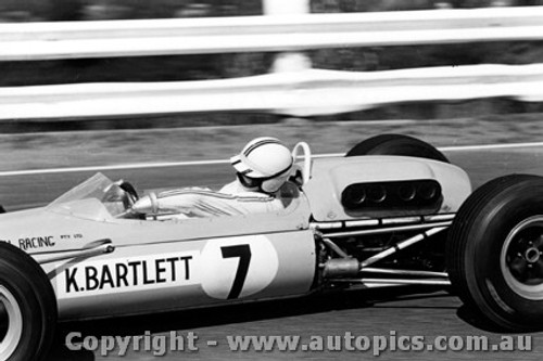 67575  - Kevin Bartlett - Repco Brabham - Sandown  1967 - Photographer Peter D Abbs