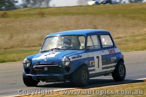 71217 - John Leffler  Morris Cooper S - Oran Park - 18th September 1971  - Photographer Jeff Nield