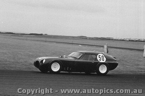 68476 - W Hammon - Bolwell - 1/1/1968 - Phillip Island - Photographer Peter D Abbs