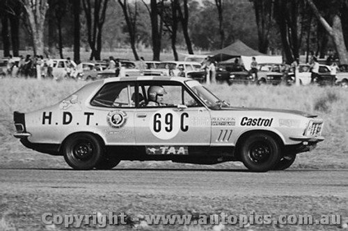 71223 - P Brock - Holden Torana XU1 - 1971 - Winton - Photographer Peter D Abbs