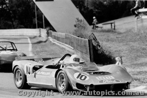 71488 - B Fuller - Tornado Ford - 1971 - Warwick Farm - Photographer Lance J Ruting