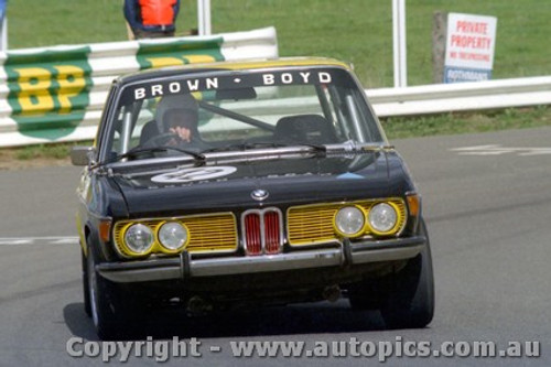 79823 - Lynn Brown / Brian Boyd - BMW - Bathurst 1979 - Photographer Lance J Ruting