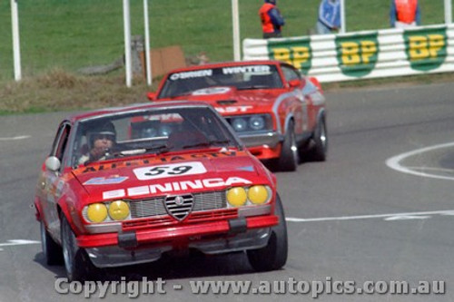 79827 - Frank Porter / Tony Niovanni - Alfa Romeo GTV - Bathurst 1979 - Photographer Lance J Ruting