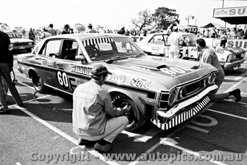 70810 - Bob Beasley /  Bob Muir -  Ford Falcon   XW GTHO -  Bathurst 1970  - Photographer Lance J Ruting