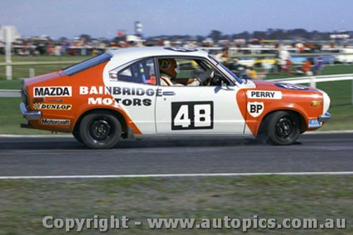 73139 - G. Perry - Mazda RX3 - Sandown 9th September 1973 - Photographer Peter D Abbs