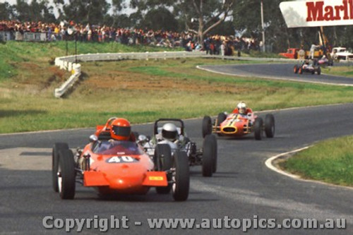 73520 - D. Trim - Malmark Vee - Sandown 9th September 1973 - Photographer Peter D Abbs