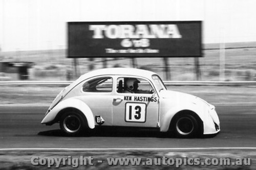 75041 - Ken Hastings - Volkswagen VW  - Calder 1975 - Photographer Peter D Abbs