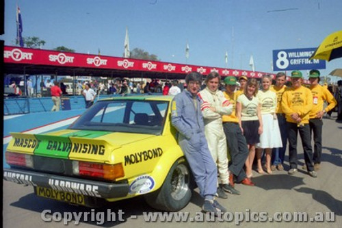 82772 - G. Willmington / M. Griffin - Ford Falcon XD - Bathurst 1982 - Photographer Lance J Ruting