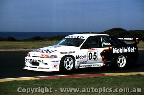 95019 - Peter  Brock - HRT Holden Commodore  - Phillip Island 1995