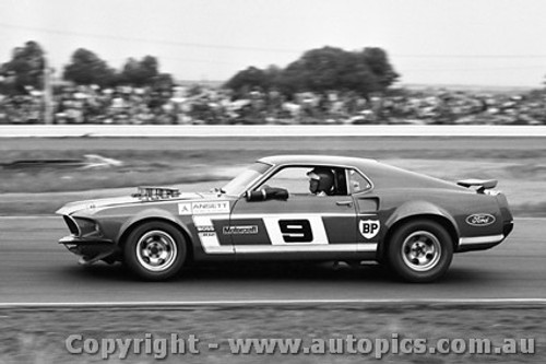 73160 - A. Moffat  Ford Ford Trans Am Mustang - Calder 1973 - Photographer Peter D Abbs