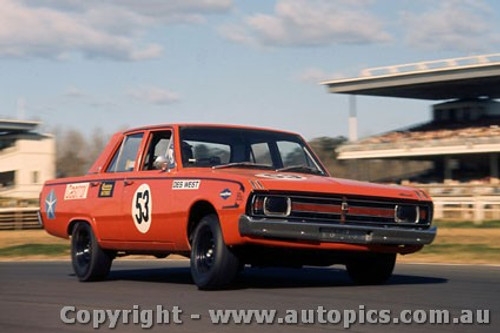 70294 - Des West - Chrysler Valiant Pacer - Warwick Farm - Photographer David Blanch