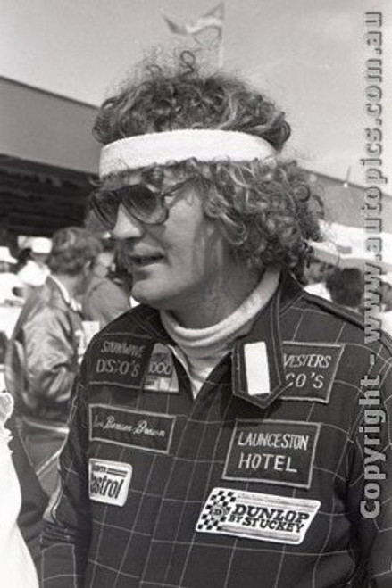 81837 - Clive  Benson-Brown -  Holden Commodore VC  Bathurst  1981 - Photographer Darren House