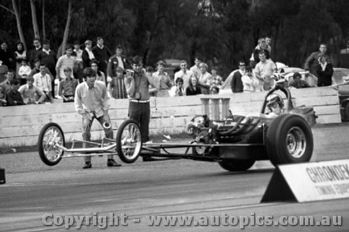 69962  - castlereagh Drags 1969 - Photographer David Blanch