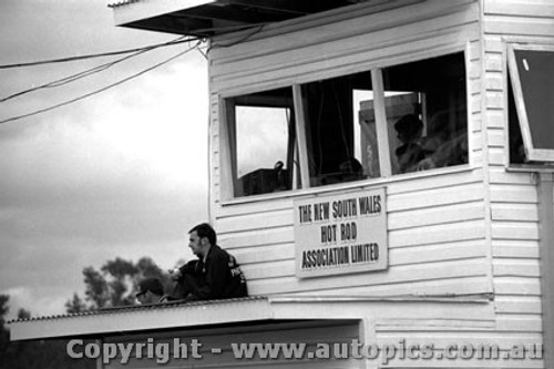 69963  - castlereagh Drags 1969 - Photographer David Blanch