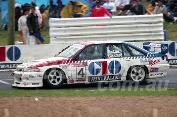 93787 - STUART McCOLL / PETER GAZZARD - Commodore VP- Bathurst 1993 ...