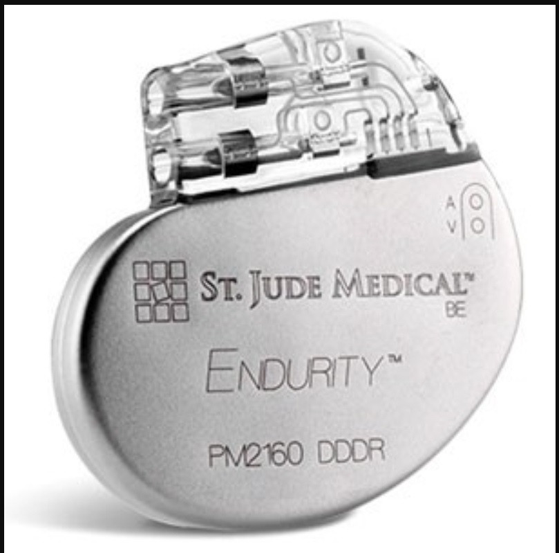 Pacemaker PM2240, Assurity DR - RF, Dual-chamber pulse generator with ...