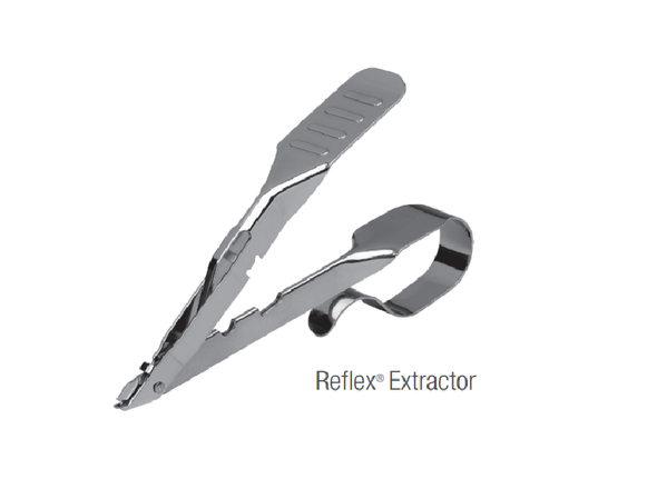 ConMed 3031 Reflex® One Skin Staple Extractor Wide/Regular Staples, Box of 12