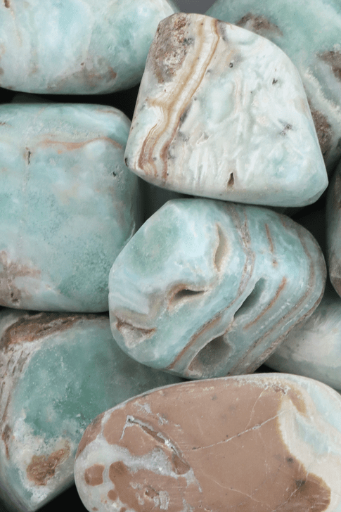 Blue Aragonite

Lore: Third eye, enhances communication at all levels, excellent for healers and teachers, heals the inner child, self discovery.
