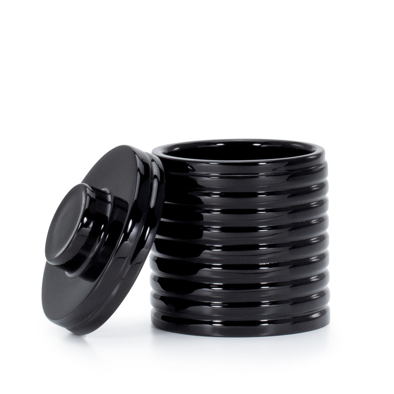 Riga Black Canister