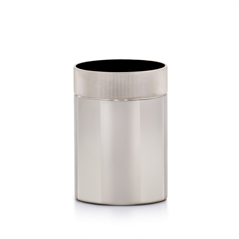 Silvio Rib Nickel Brush Holder