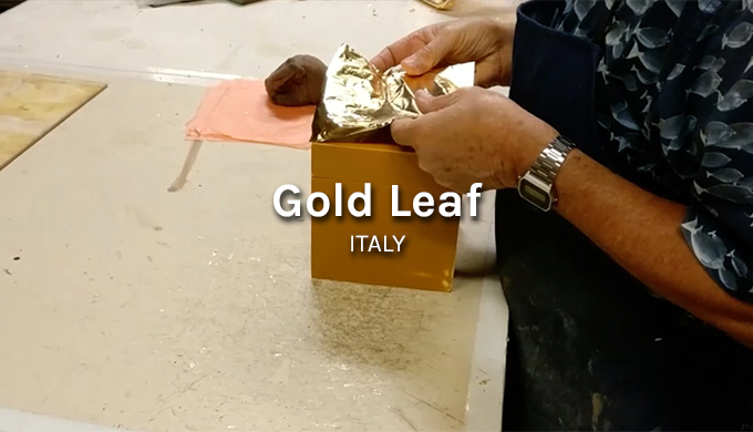 Beautiful Bath Sets in Silver and Gold Leaf | Labrazel