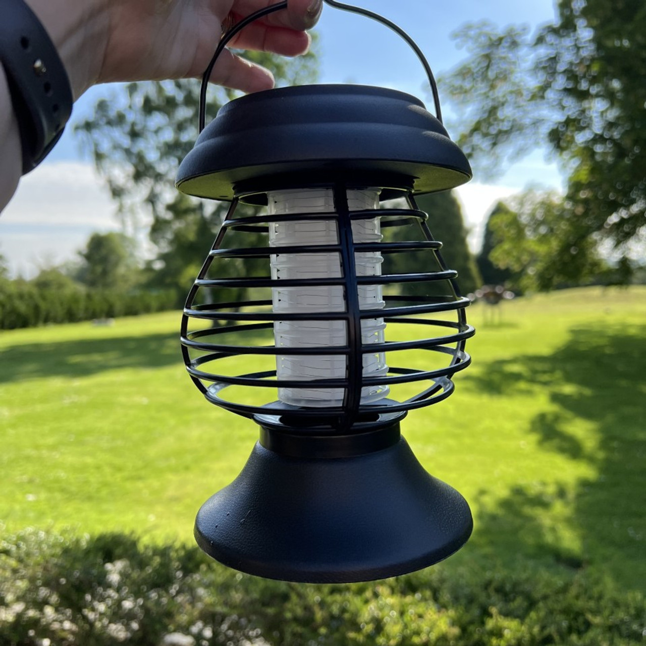 solar bug zapper