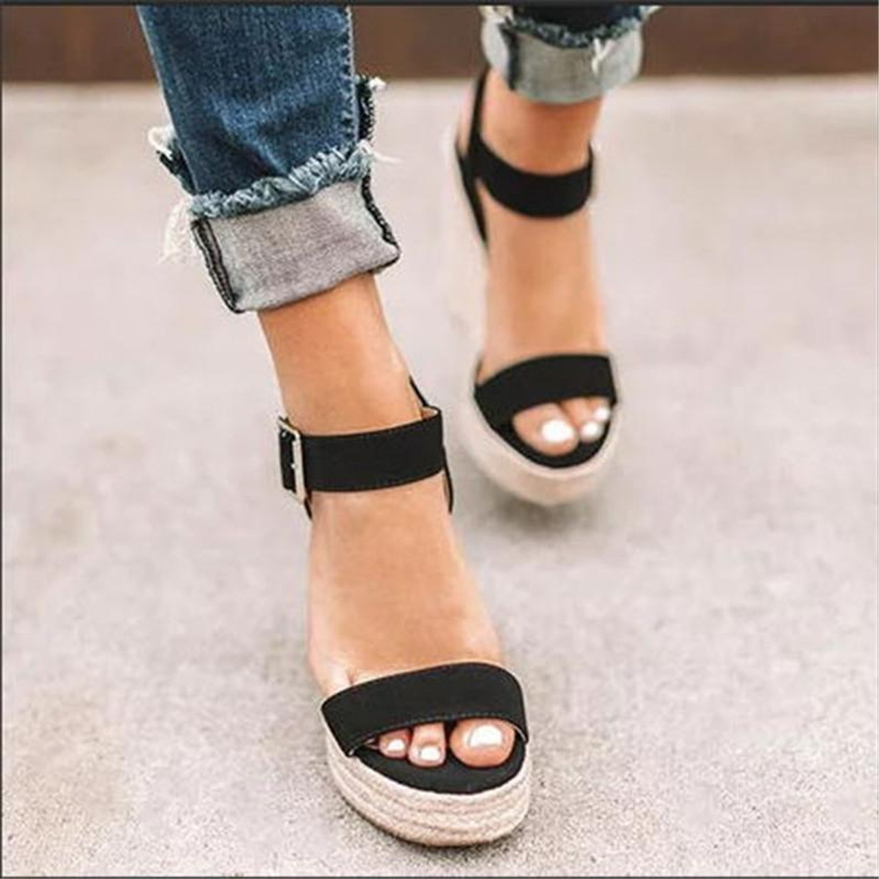 Women Wedge Heels Flats Fish Mouth Buckle Slippers, Hollow Out Open Toe  Roman Platform Flat-Bottomed Sandals, Female Slope Sports Beach Travel  Ladies Slip On Shoes Women's Slim Tropical Flip Flops : Amazon.in: