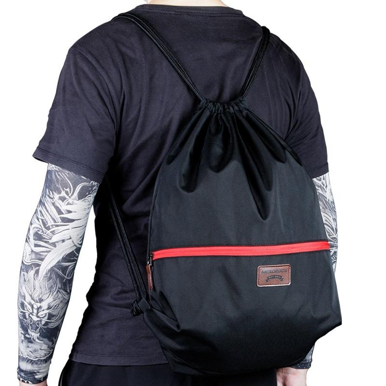 Should motorcycle riders wear a backpack? - webBikeWorld