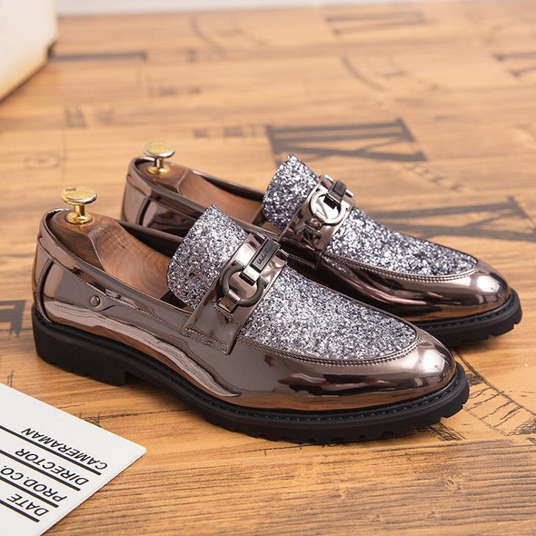 Men Fashion Thick Bottom Pointed Formal Business Leather Shoes, Shoe Size:38(Silver)