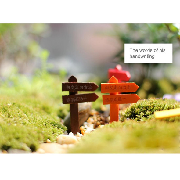 100 PCS Mini Wooden Fences Signpost Garden Ornament DIY Plant Labels Pots Scenery Decoration Micro-landscape DIY Ornaments Multi-meat Wooden Ornaments, Random Color Delivery