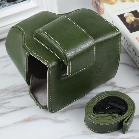 For Canon EOS R10 Camera Full Body Magnetic Leatherette Camera Case Bag with Strap(Green)