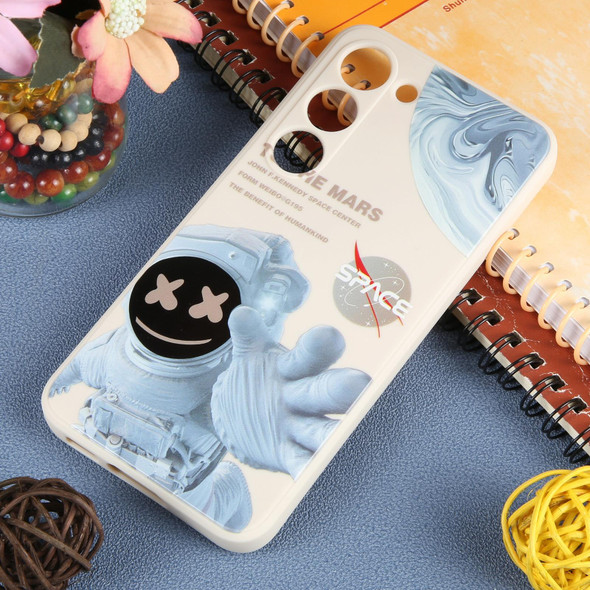 For Samsung Galaxy A32 5G / M32 5G Martian Astronaut Pattern Shockproof Phone Case(White)
