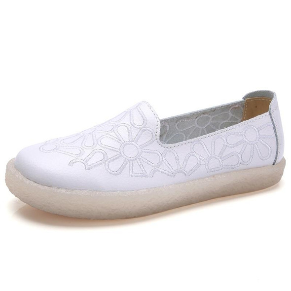 Embroidered Breathable Wearable Wild Casual Shoes for Women (Color:White Size:38)